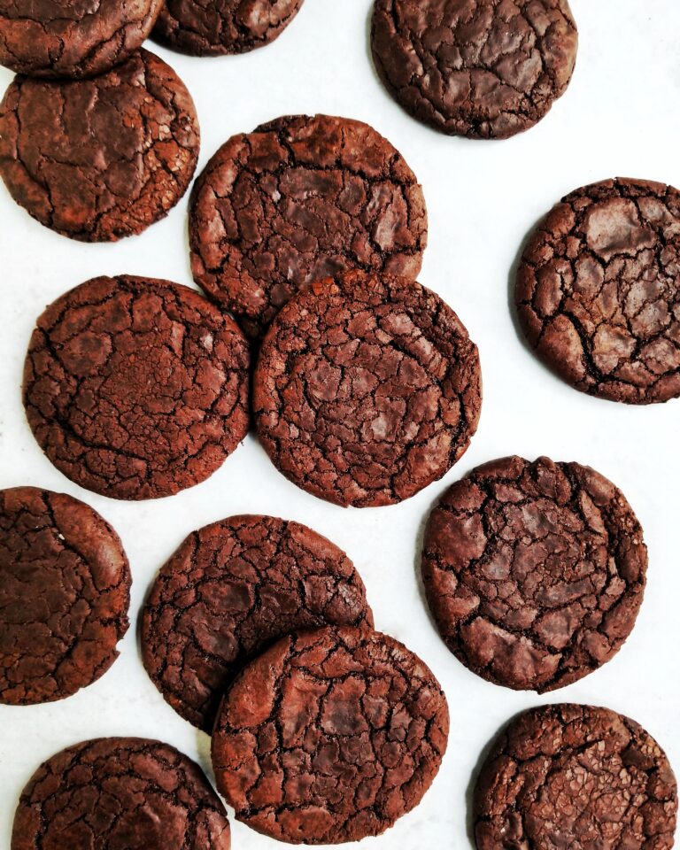 Vegan Truffle Brownie Crackle Cookies