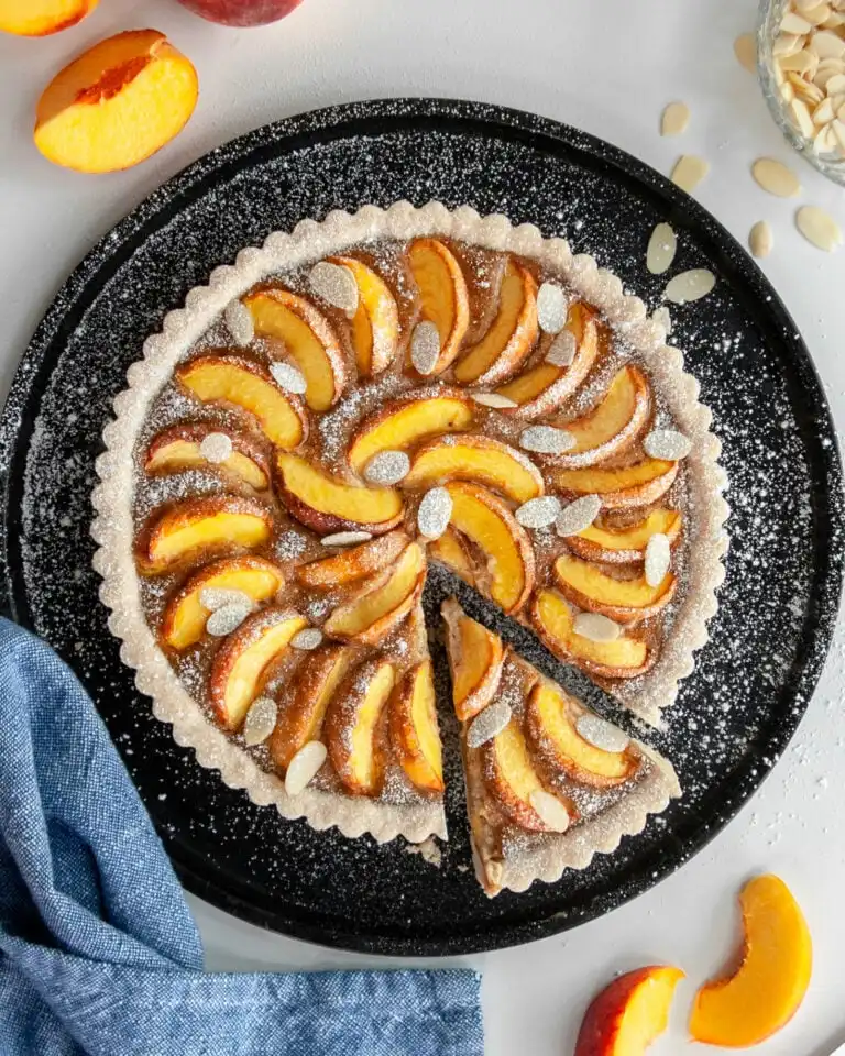 Vegan Peaches and Almond Cream Tart
