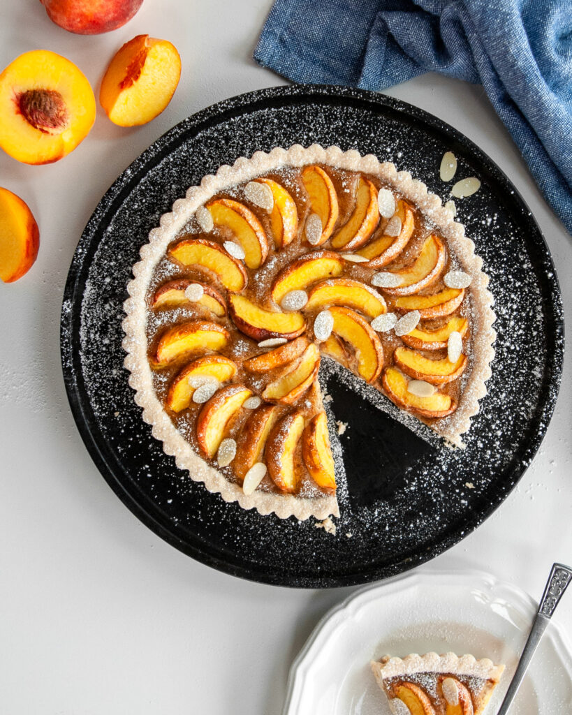 Vegan Peaches and Almond Cream Tart