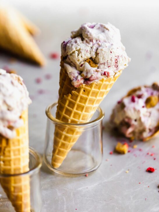 Vegan Strawberry Rhubarb Crumble Ice Cream